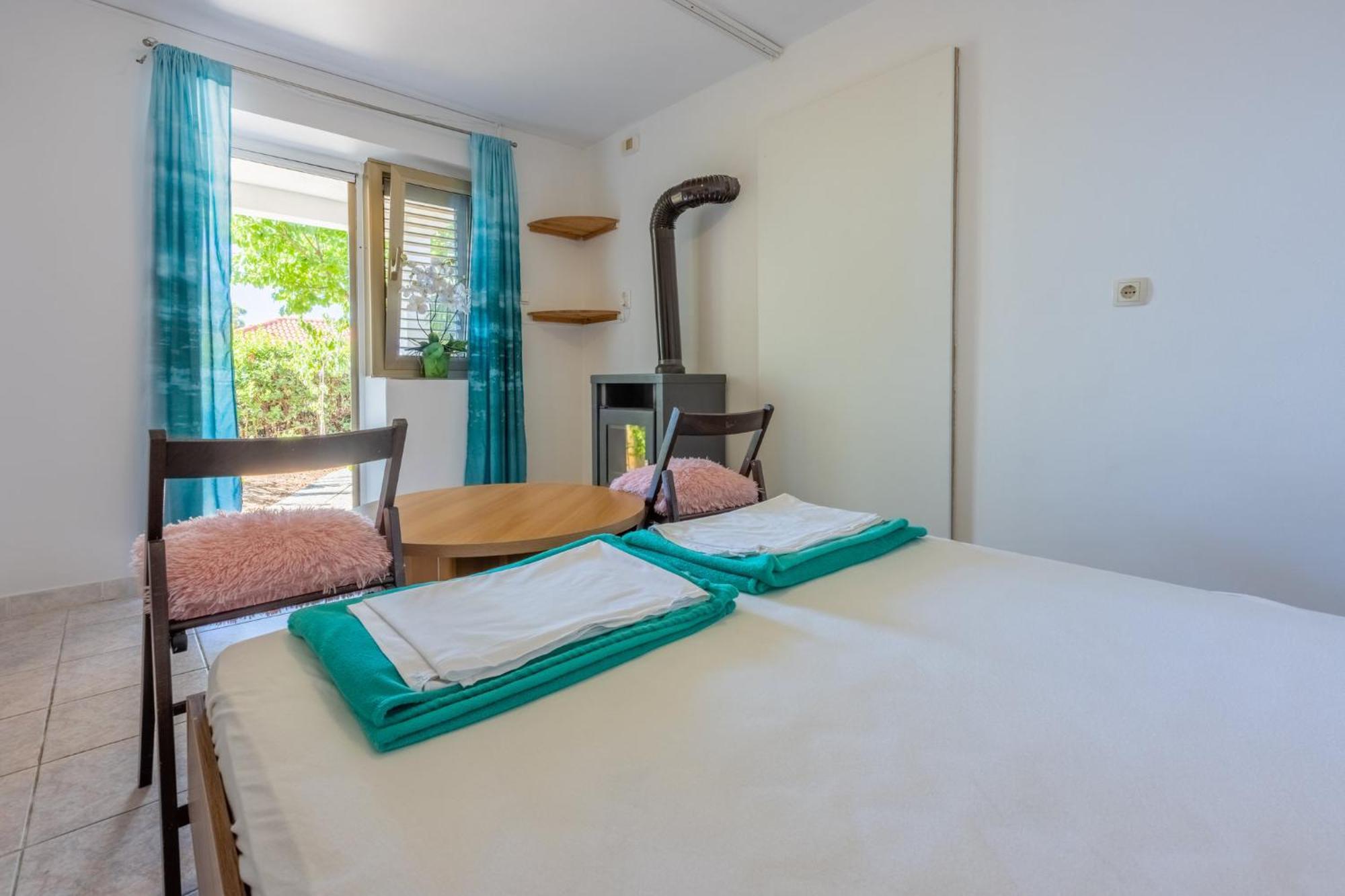 Apartmani Azur Dramalj Oda fotoğraf